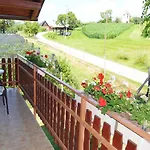 Gostilna S Prenocisci Danica 3* Словенска-Бистрица