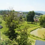 Gostilna S Prenocisci Danica 3* Slovenska Bistrica