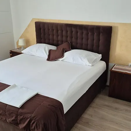 Gostilna S Prenocisci Danica Guest house Slovenska Bistrica
