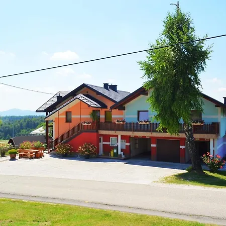 Gostilna S Prenocisci Danica Πανσιόν 3*